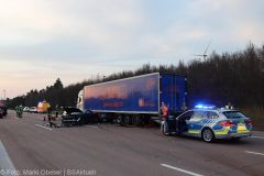 Unfall A8 Lkw Zusmarshasuen Burgau 28032022 15