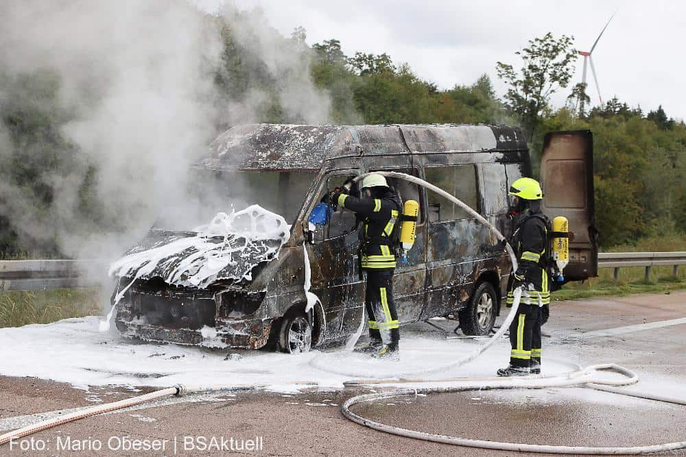 Fahrzeugbrand A8 Zusmarshausen Burgau 29092022