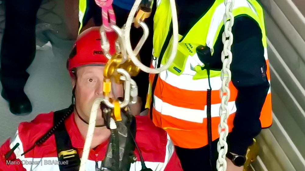 Übung Freiwillige Feuerwehr Ichenhausen und der Rettungsdienst 