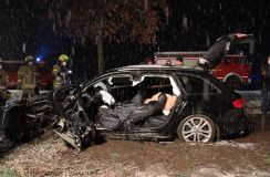 Unfall B16 Heubelsburg Ichenhausen 02042022 21