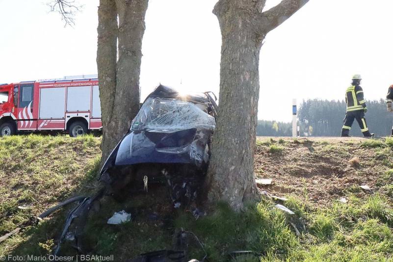 Unfall Pfaffenhofen Raunertshofen 26042021 6