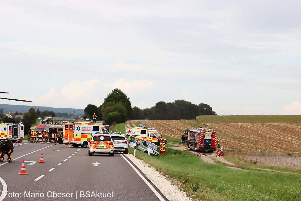 Unfall Ziemetshausen B300 06092022