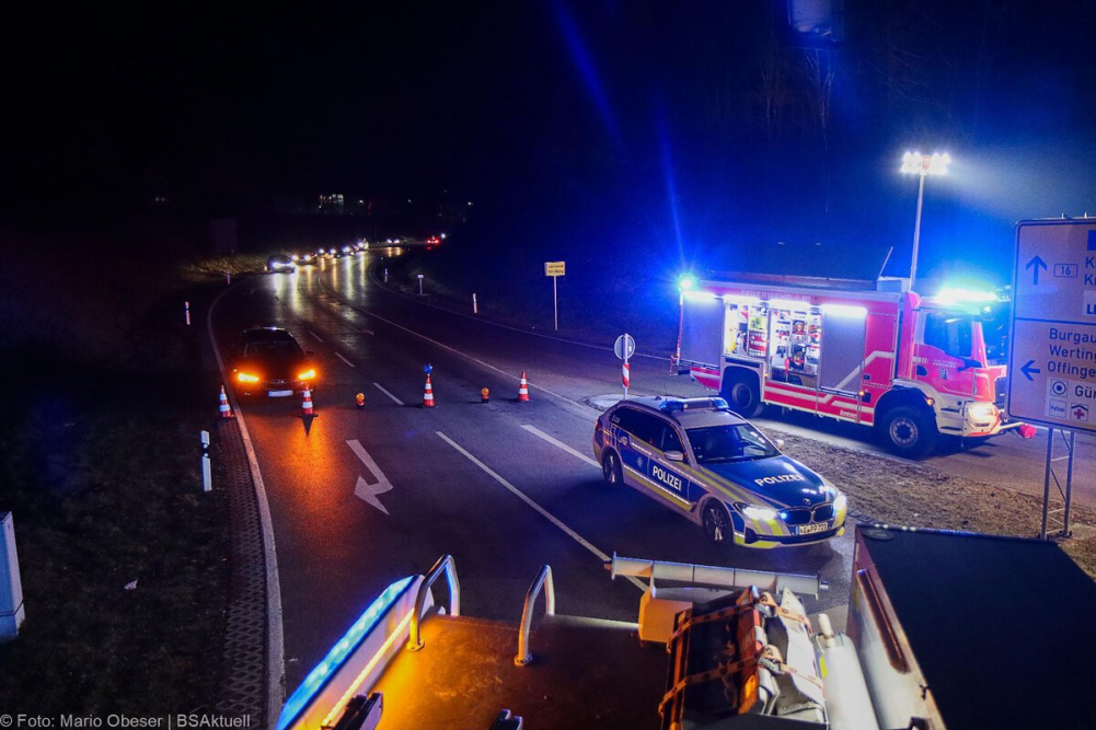 Am Dienstagabend, den 4. Februar 2025, ereignete sich gegen 17 Uhr ein Verkehrsunfall auf der Bundesstraße 16 bei Günzburg.