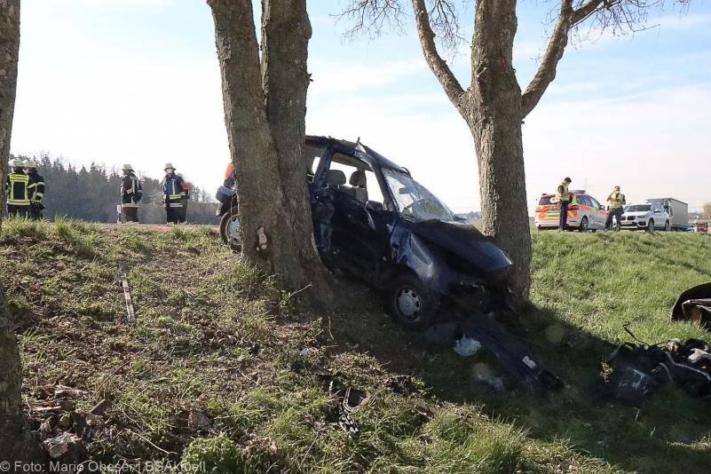Unfall Pfaffenhofen Raunertshofen 26042021 4