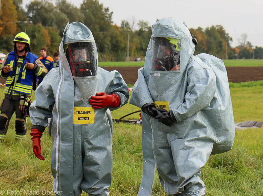 Große Katastrophenschutz-Übung bei Firma Rigdon in Günzburg
