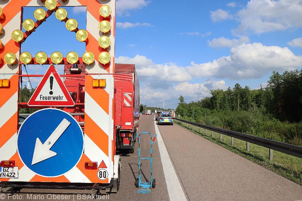 Unfall A8 Lkw Pkws Jettingen-Scheppach 13052022