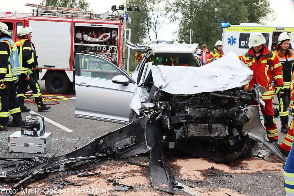 Unfall Ziemetshausen B300 06092022