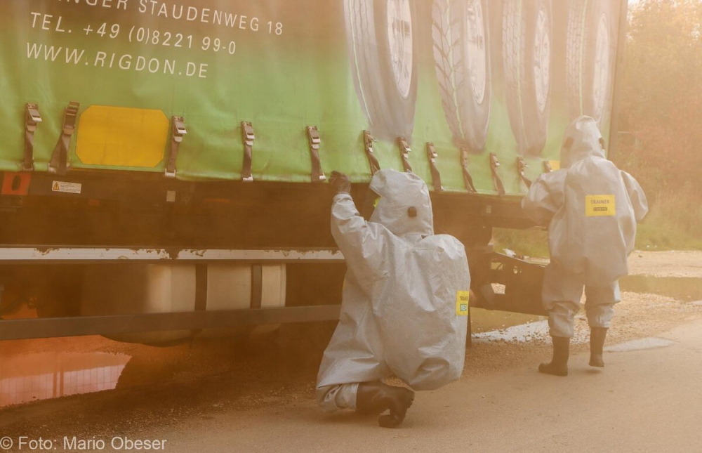 Große Katastrophenschutz-Übung bei Firma Rigdon in Günzburg