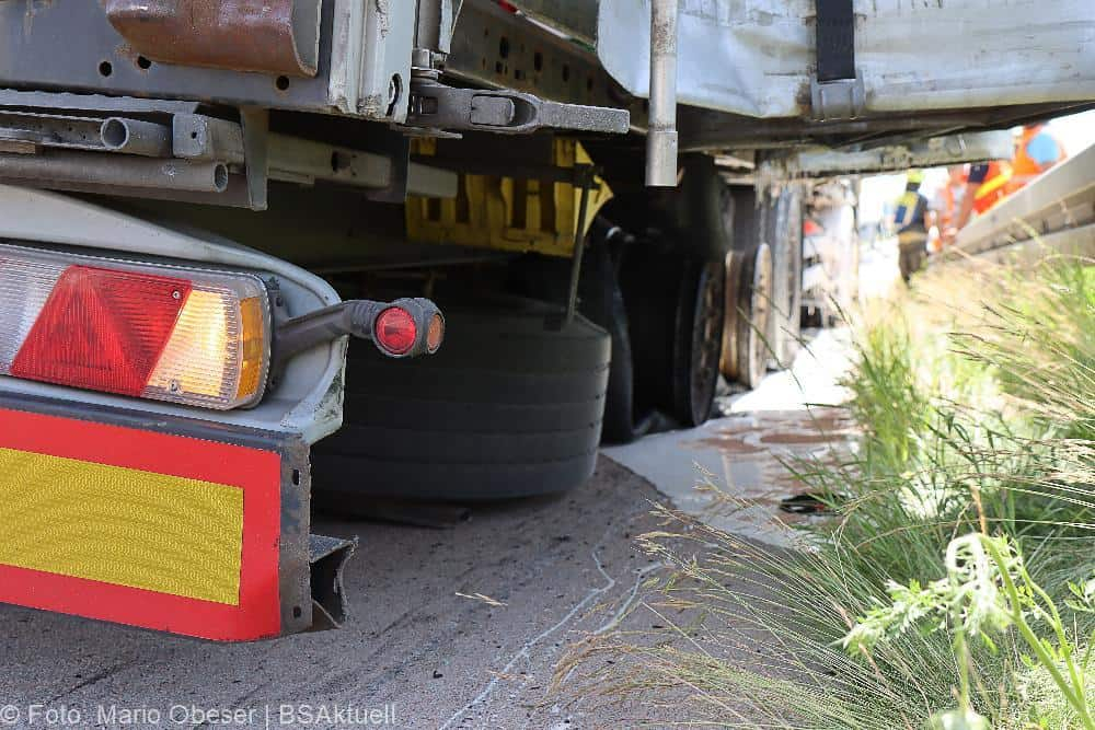 A8 Vinylkleber Sattelzug Günzburg Burgau 18062022