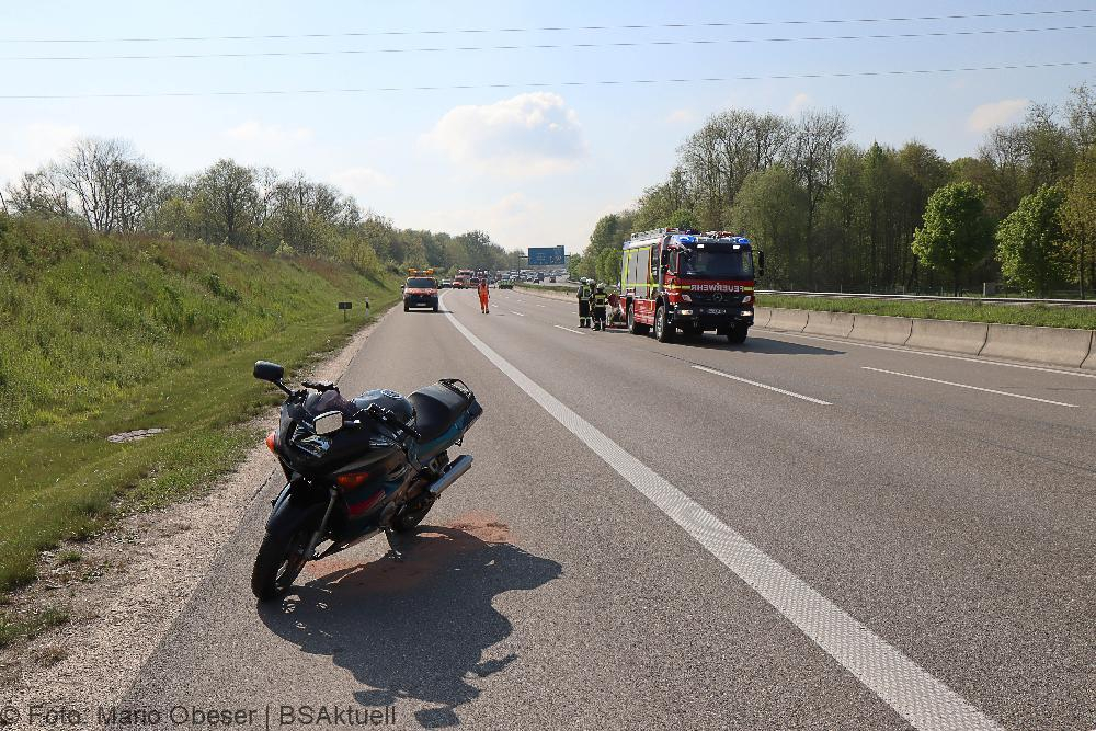Unfall A8 Motorrad Transporter 09052022