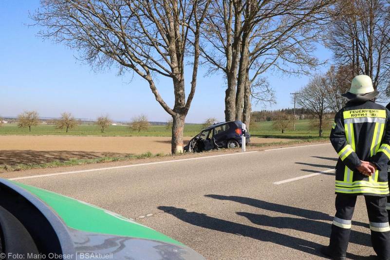 Unfall Pfaffenhofen Raunertshofen 26042021 15