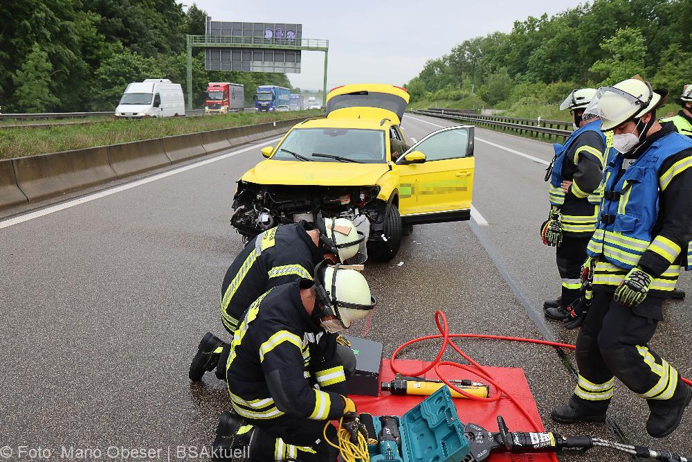 Unfall A8 Leipheim Elchingen 23052022