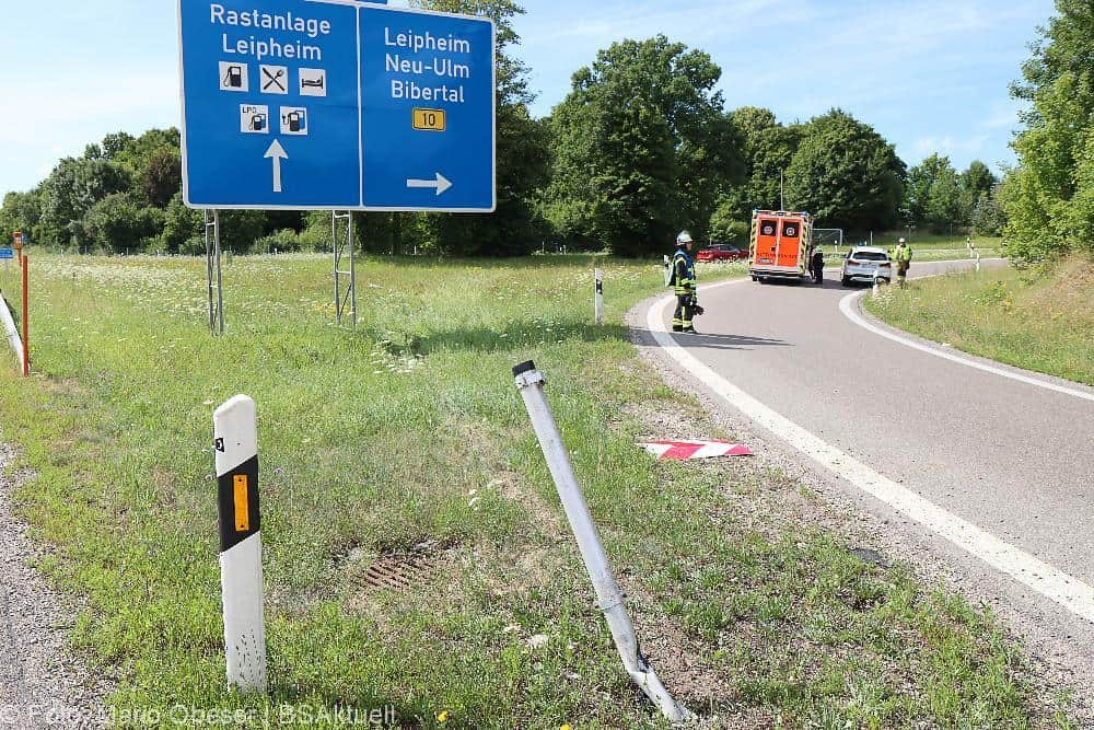 Unfall A8 AS Leipheim Ausfahrt 09072022